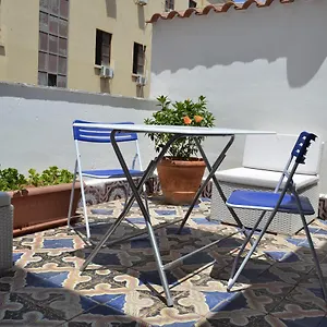  Bed & Breakfast Dietro Al Massimo Italia