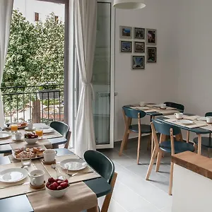  Bed & Breakfast Dietro Il Teatro Italia