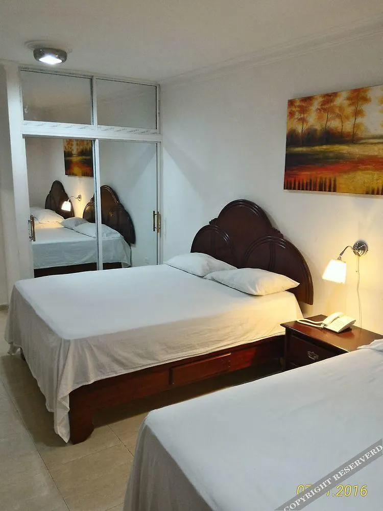 סנטו דומינגו Hotel Riparbella