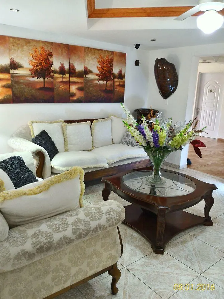 סנטו דומינגו Hotel Riparbella